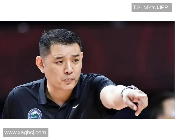 巴特尔盛赞巩晓彬为篮球史上最帅球员展现高情商魅力 巴特尔盛赞巩晓彬为篮球史上最帅球员展现高情商魅力